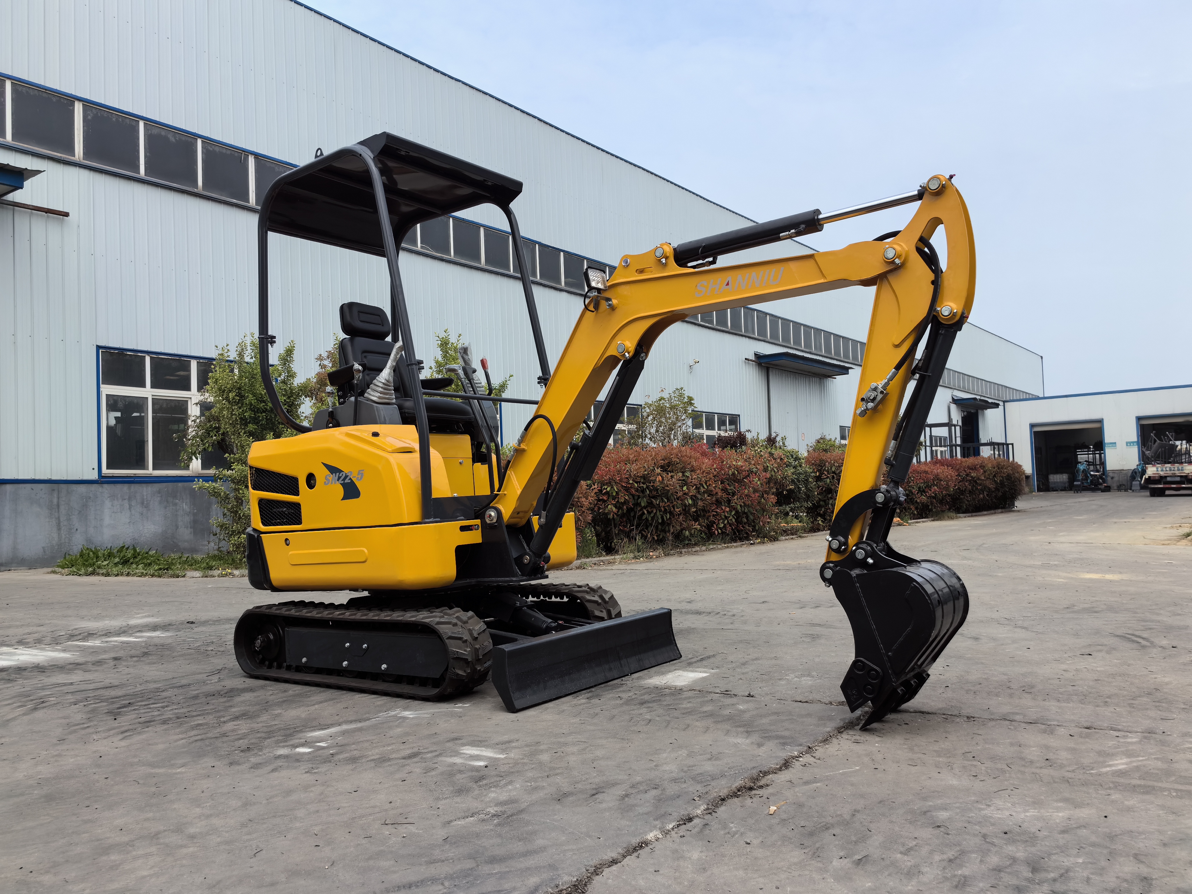 2T Tailless Small Excavator EP - Urban Farming Usa reseña y precio